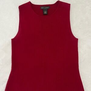 Banana Republic Women's Red Sleeveless Top